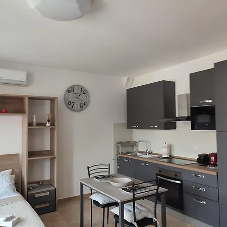 Vera Nr2 * Alexandrie